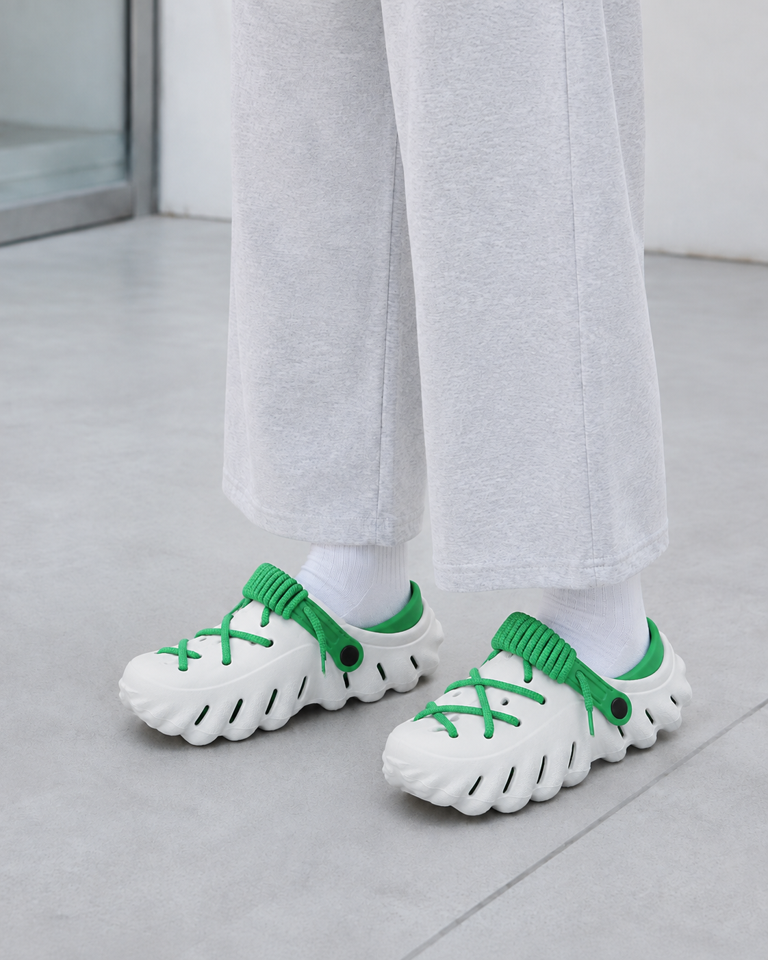 Bungee Clogs white-green